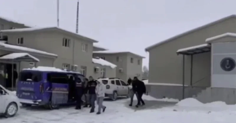 Türkiyədə kiberdələduzluğa görə 90 nəfər saxlanıldı Fotolar