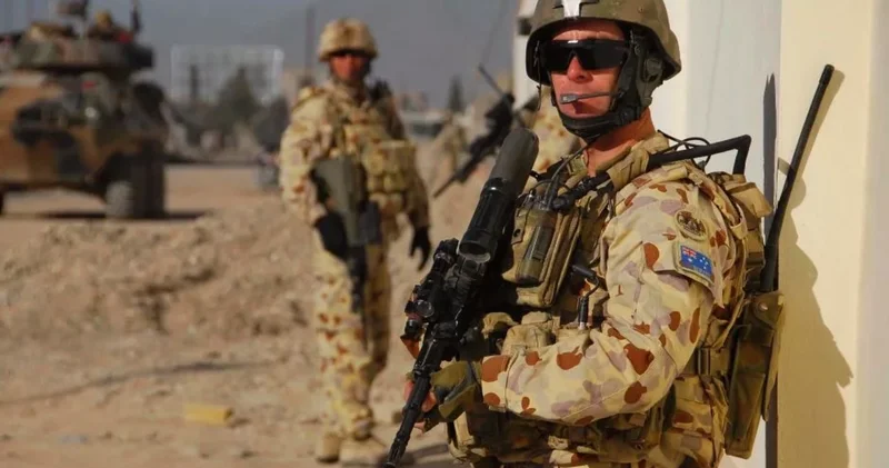 Avstraliya hərbi obyektlərini satır