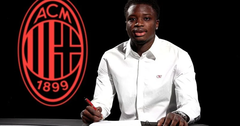 İtaliyada klubunu dəyişəcək