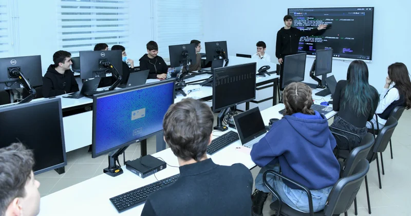 BMU da növbəti “BoostCamp” çərçivəsində təlimlər keçirilir