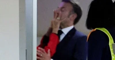 Epşteyn Makron barədə nə yazıb?