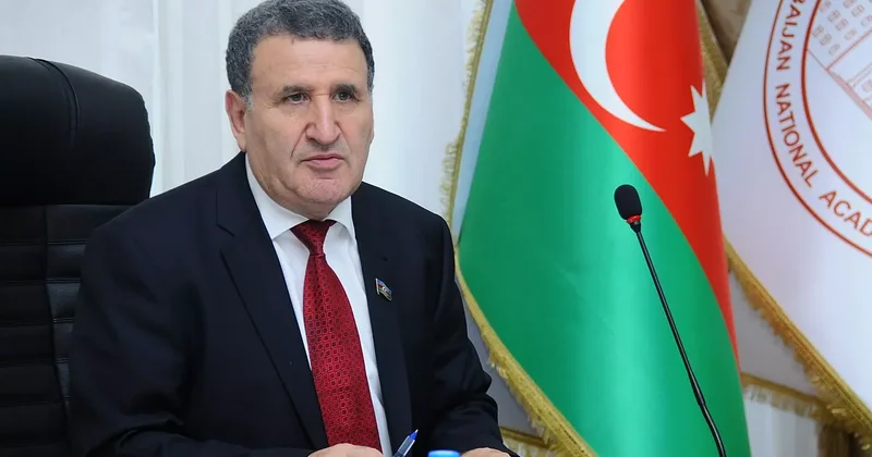 НАНА: В Азербайджане хранится один из крупнейших архивов рукописей Навои