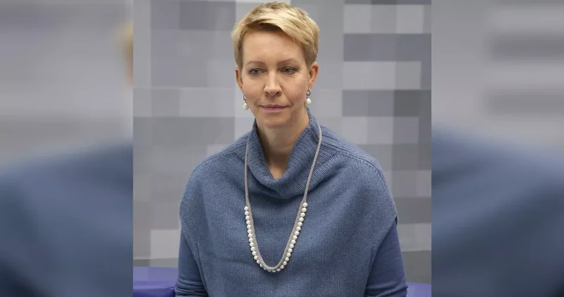 В России суд отменил приговор телеведущей иноагенту