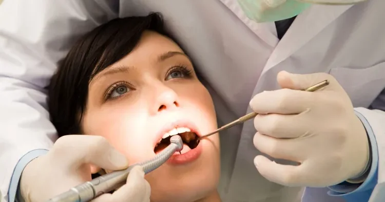 Ağız quruluğu hansı problemləri yaradır? Açıqlama