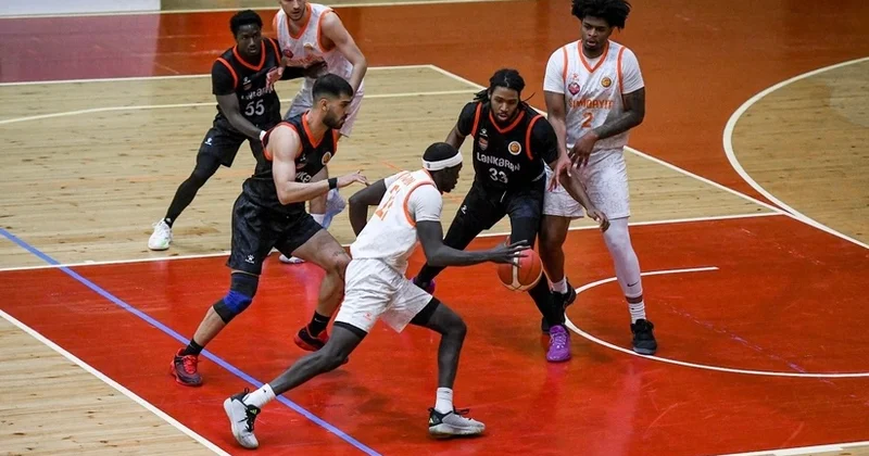 ABL: Sumqayıt Lənkəran ı üstələdi