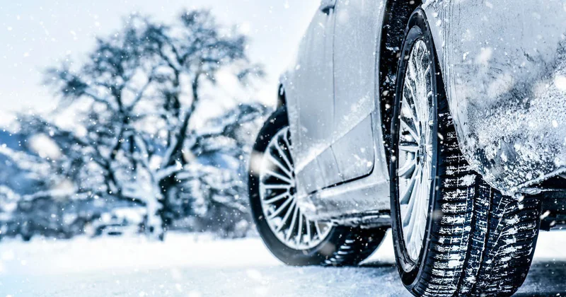 Sürücülərə XƏBƏRDARLIQ: “Avtomobilinizi qış şinləri ilə təchiz edin!”