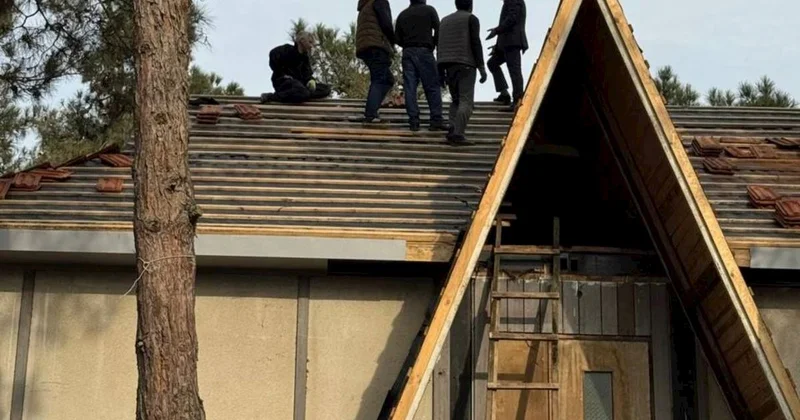 İcra başçısı dama çıxdı FOTOLAR