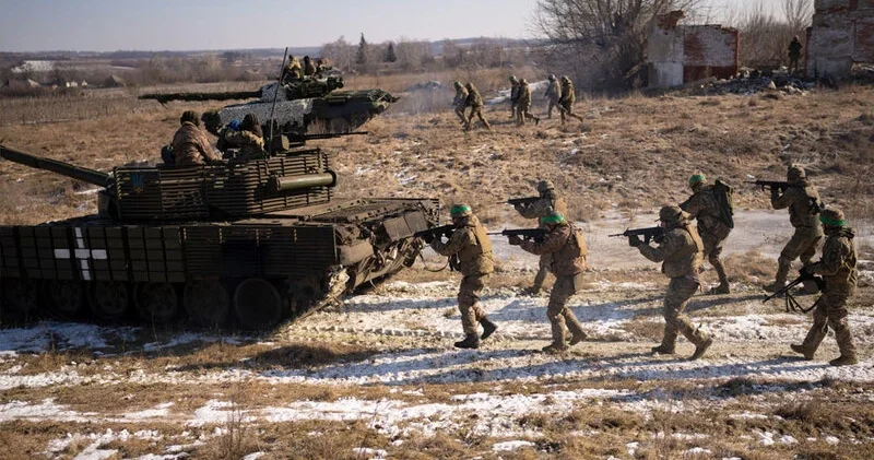 Rusiyadan açıq müharibə mesajı: Bu ölkələri hədələdilər