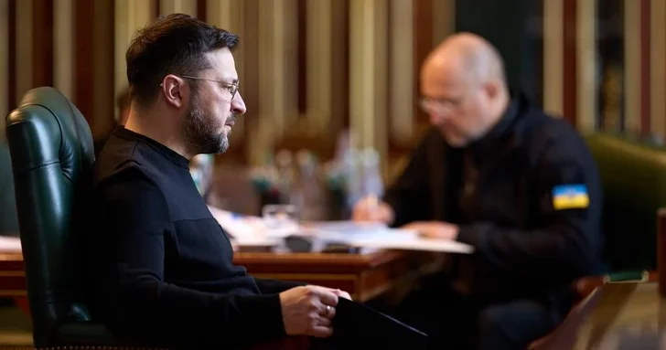 Зеленский: В Киеве более 1100 многоквартирных домов остаются без отопления после российских ударов