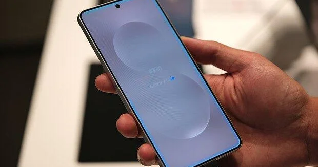 Мощность конкурента iPhone 17 от Samsung оценили