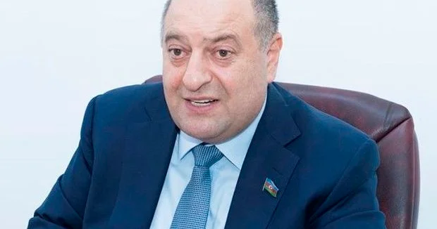 “Azərbaycan insanı bu gün dünənkindən yaxşı yaşayır” Deputat yoxsulluqdan danışdı