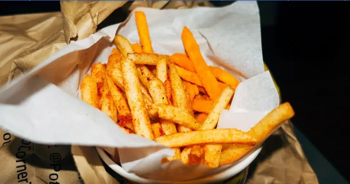 40 yaşdan sonra hansı qızardılmış yeməkdən çəkinmək lazımdır?