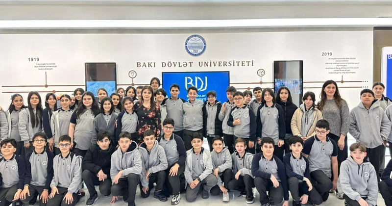 “Gənc istedadlar” liseyinin şagirdləri BDU nun elmi tədqiqat mühiti ilə tanış olublar