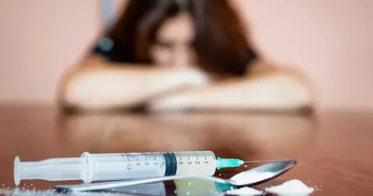 Bir dəfədən heç nə olmaz deyənlərə Narkoloji Mərkəzin direktorundan XƏBƏRDARLIQ