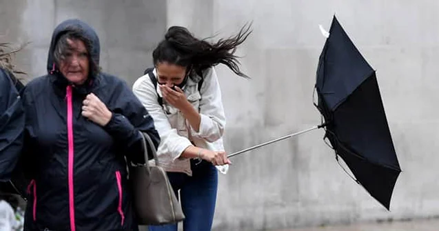 Küləkli havada xəsarət alanlar olub? SORĞU