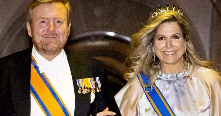 Королева Нидерландов поступит на службу в вооруженные силы