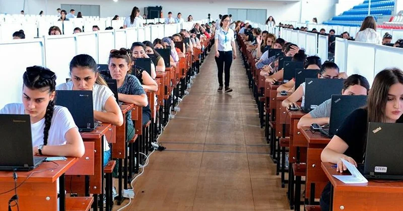 Atestasiya imtahanından keçə bilməyən 20 müəllim işə bərpa olunub