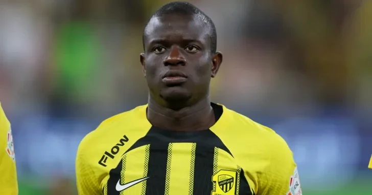 Канте расторг контракт с Аль Иттихадом и перешел в Фенербахче