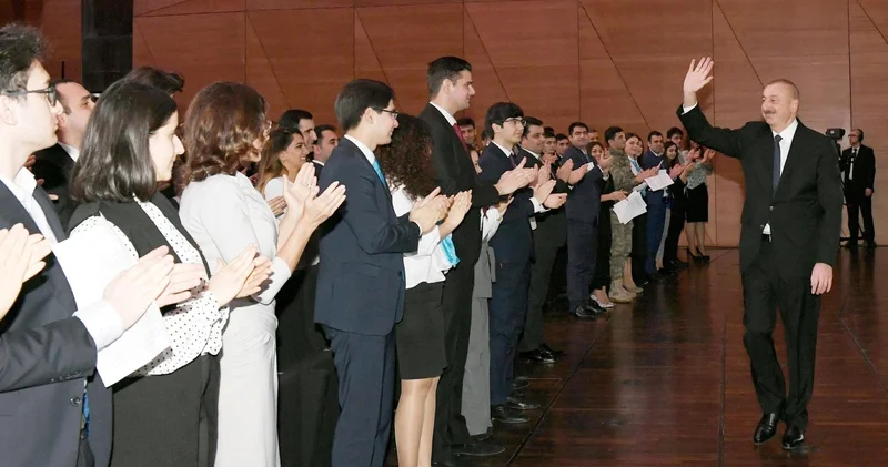 Uğurlu gənclər siyasəti gələcəyin zəmanətidir ŞƏRH