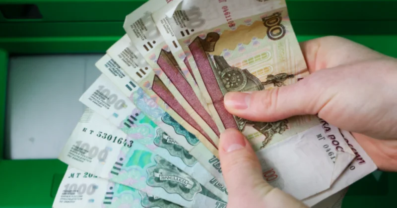 Rusiyadan Azərbaycana pul köçürmələrinin həcmi 16,3% azalıb