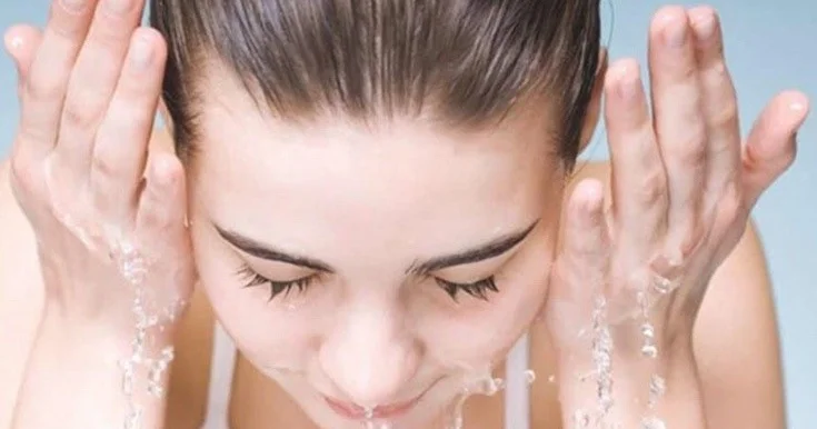 İlıq su yuxuya getməyi asanlaşdırır