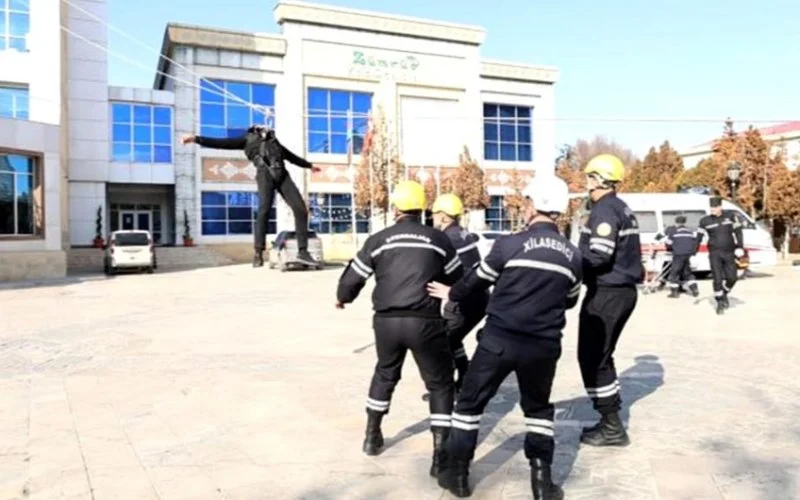 FHN Naxçıvanda yanğın taktiki təlim keçirib