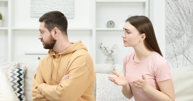 Kişilər niyə evlilikdən qaçır? 5 əsas AMİL