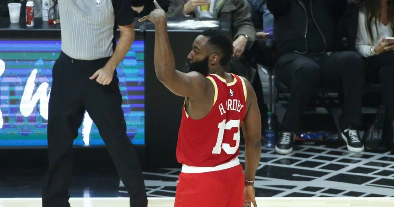 NBA: Lider səfərdə uduzub