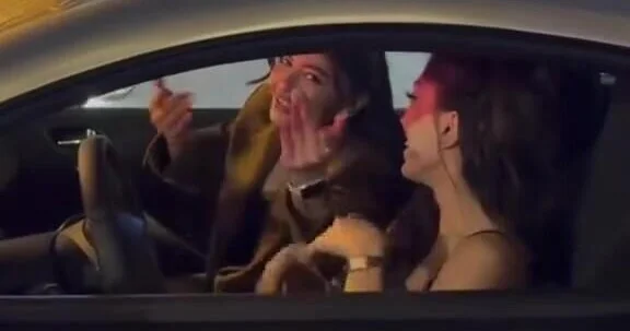 Videodakı şəxs Şəbnəm Tovuzlunun qızı çıxdı Müğənni sayt əməkdaşlarını hədələdi VİDEO FOTO