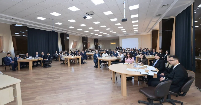Nazir: Direktorun əsas fəaliyyəti sırasında tədrisin keyfiyyətinin yüksəldilməsi yer almalıdır