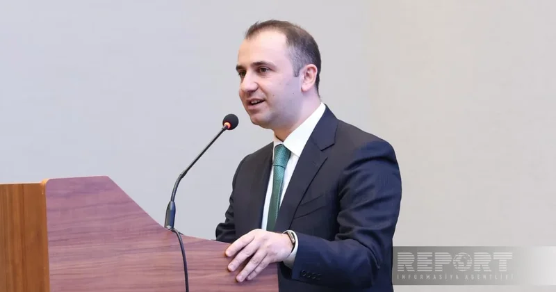 Карта TəhsilPlus станет доступна для 450 тыс. работников сферы образования в Азербайджане