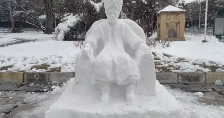 Qardan padşah düzəltdi VİDEO