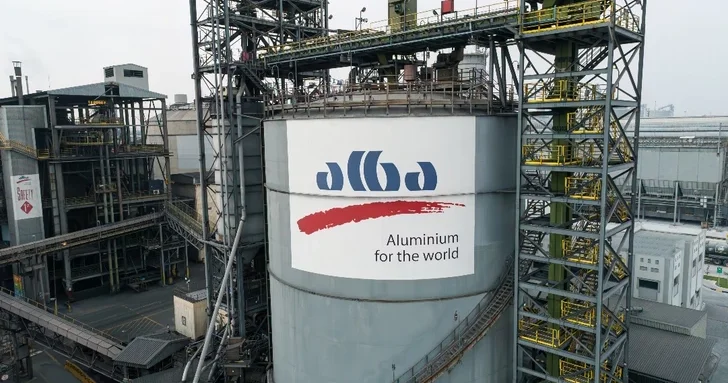 Крупнейший производитель алюминия в Бахрейне приостановил отгрузку