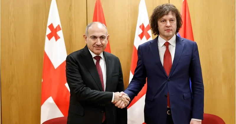 Пашинян и Кобахидзе обсудили укрепление мира на Южном Кавказе
