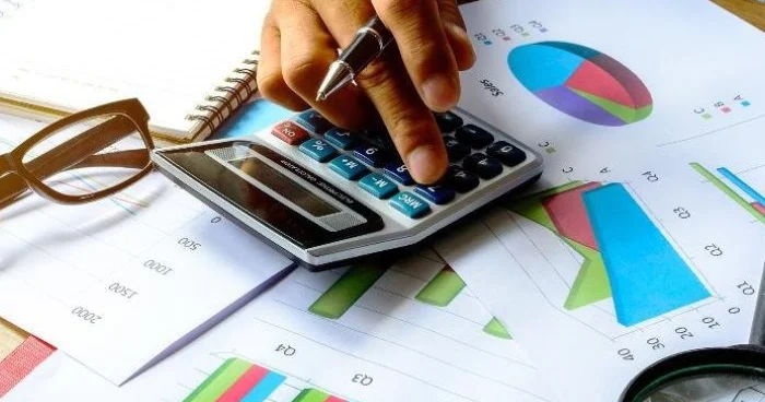 Bu şəxslərə 25 milyon manat QAYTARILDI