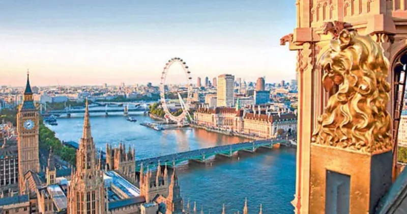 Milli Statistika İdarəsi: Britaniyanı tərk edənlərin sayı artır