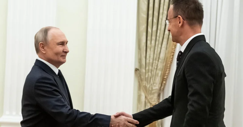 Петер Сийярто надеется на бесперебойное снабжение нефтью