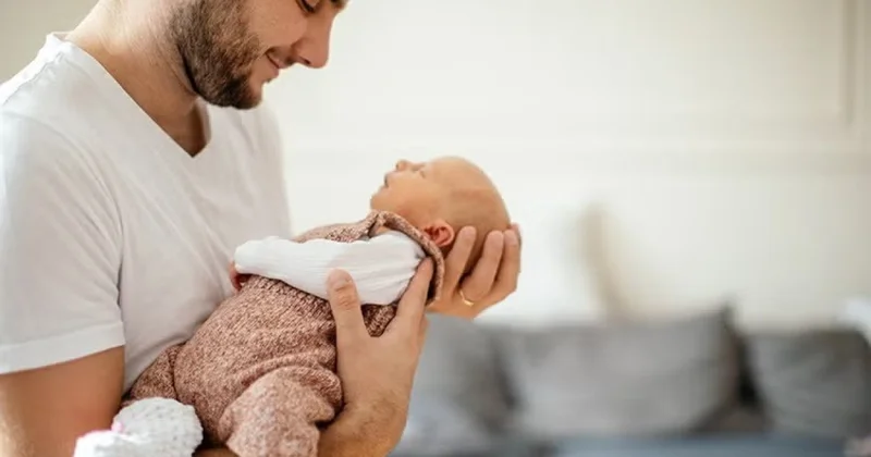 Azərbaycanda 100 dək kişiyə ödənişli atalıq məzuniyyəti verilib