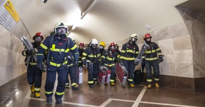 Пожар в туннеле метро: МЧС и Бакинский метрополитен провели учения