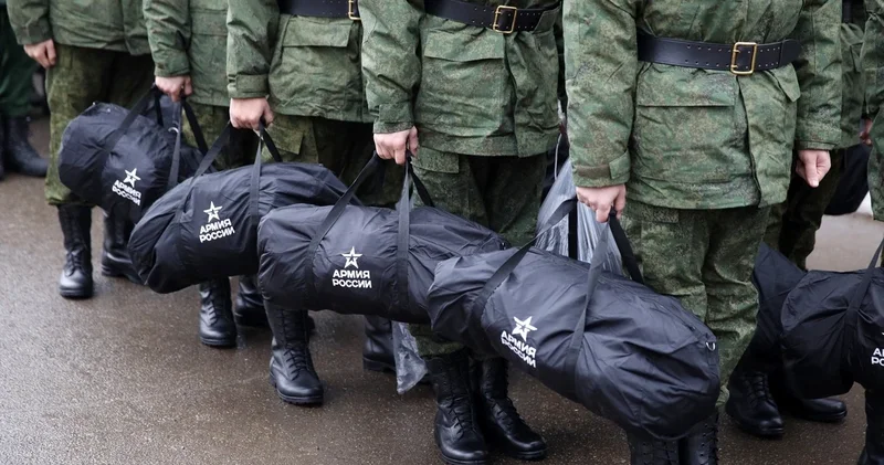 Численность Вооруженных сил России определена в 2,4 млн человек