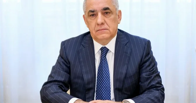 Əli Əsədov leysan yağışların vurduğu zərərlə bağlı tapşırıqlar verib