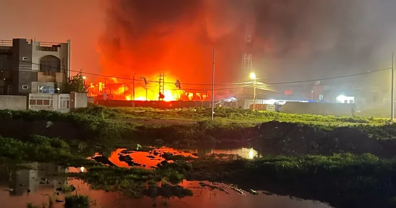 Авиаудар по складу под Мосулом: ВИДЕО
