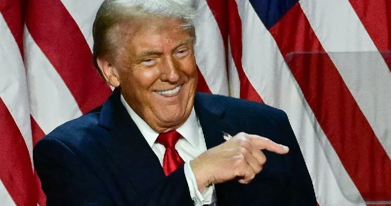 Tramp “The New York Times”ın NATO səhvini lağa qoydu FOTO