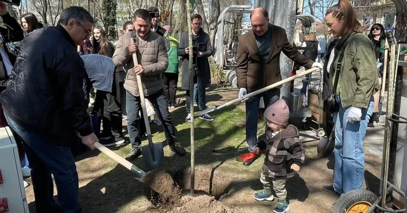 Moldova Azərbaycanlıları Konqresi Kişineuda Etnoslar xiyabanının təməlqoyma mərasimində