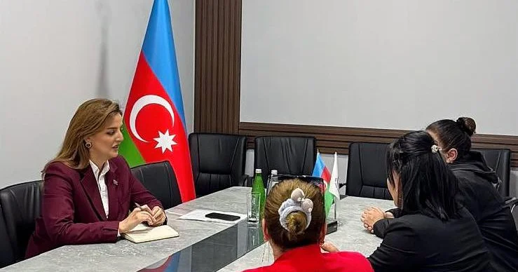 Könül Nurullayeva vətəndaşlarla növbəti dəfə görüş keçirib