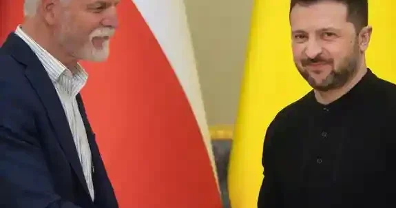 Зеленский прибыл с визитом в Прагу