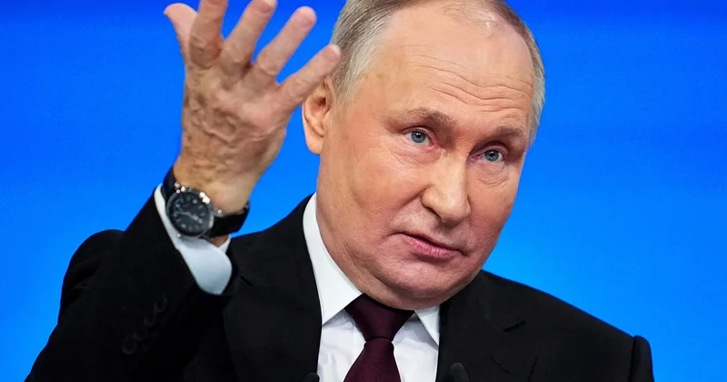 Путин признался, когда впервые встал на колени