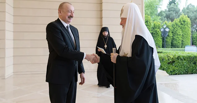 “Vladimir Putin məndən xahiş etdi ki, dəvəti sizə çatdırım”