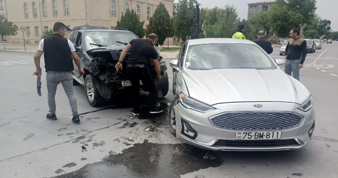 Naxçıvanda BMW Ford la toqquşub FOTO
