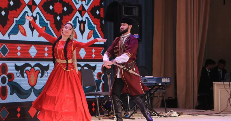 “Konstitusiya və Suverenlik İli” münasibətilə Qazaxıstanın Aktau şəhərində konsert təşkil olunub
